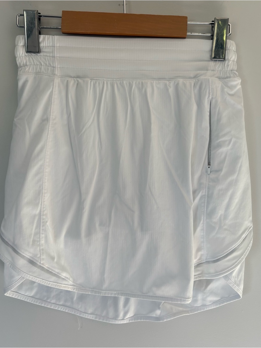 Lululemon Hotty Hot High-Rise Skirt *Long White Size 4